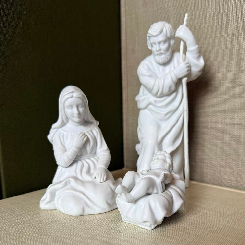 1981 Avon Nativity Collectibles • Holy Family • Boxed